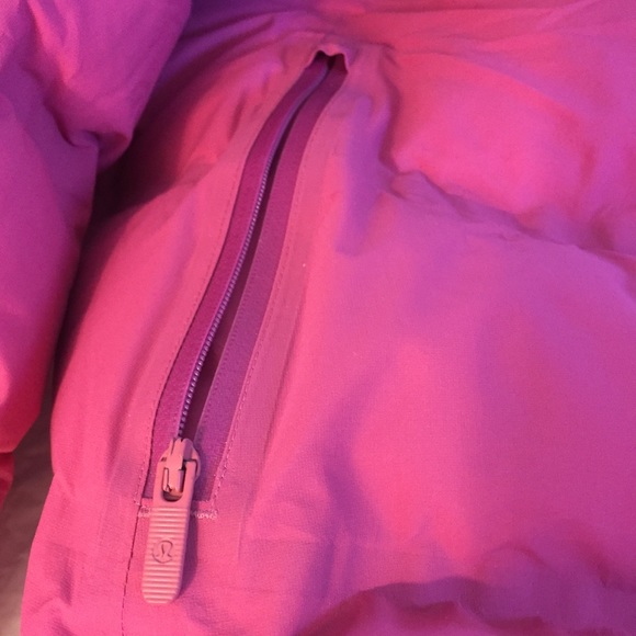 Brand new w/ tags NWT Lululemon Sleet Street Puffy - Picture 3 of 8